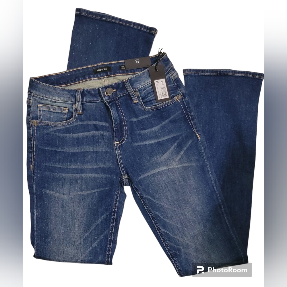 Miss Me Boot Blue Jeans, Size 27x 33, Style #  MI00B134, 99%Cotton/1%Elastane